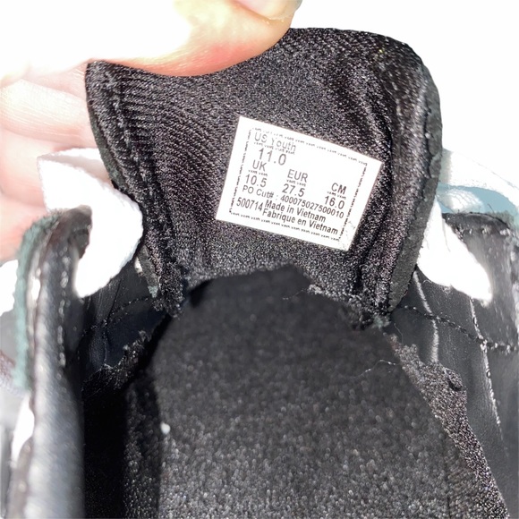 Vans Youth Ward Black and White Checkered Sneaker - Picture 5 of 8